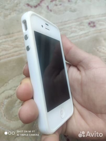 iPhone 4S, 16 ГБ