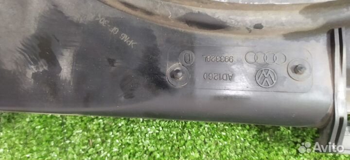 Диффузор радиатора Audi A5 caeb 2011