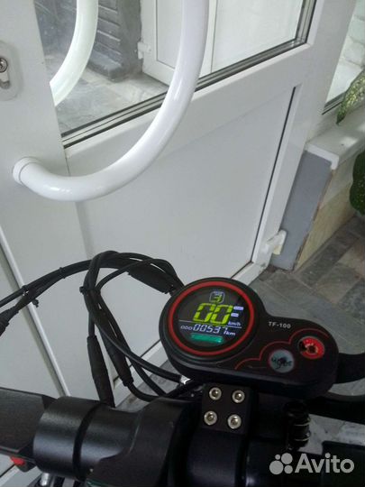 Продам электросамокат kugoo m 4