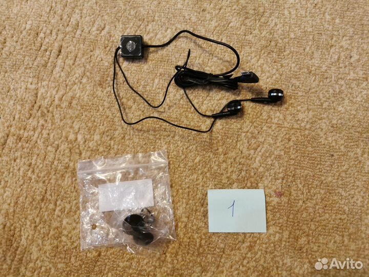 Разные наушники для телефонов