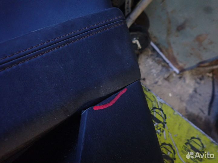 Обшивка двери передней правой для Mazda CX 5 2017)