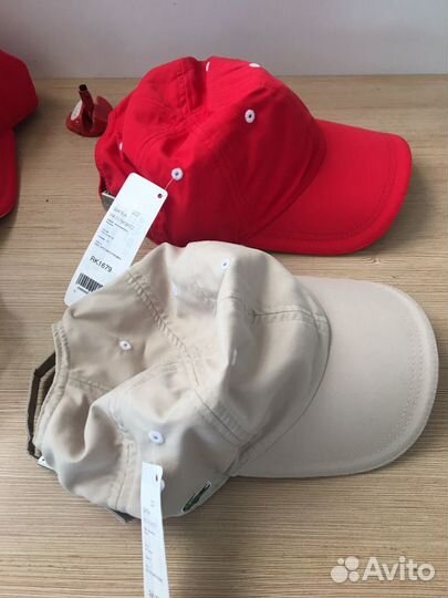 Кепки 2 штуки Lacoste(оригинал)