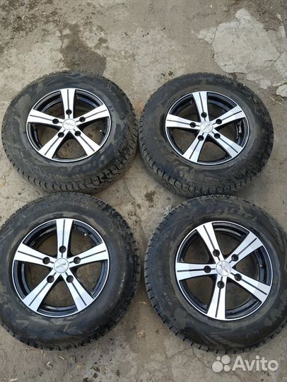 Комплект колес на chevrolet niva