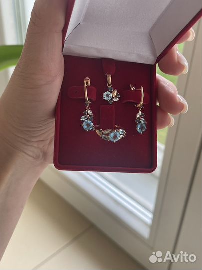 Комплект с топазами, кольцо, серьги, подвеска