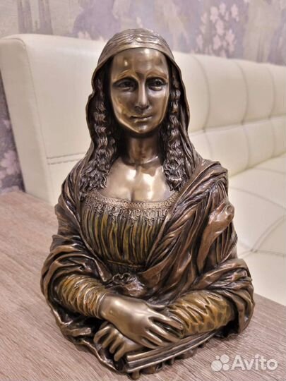 Статуэтка Мона Лиза, Veronese