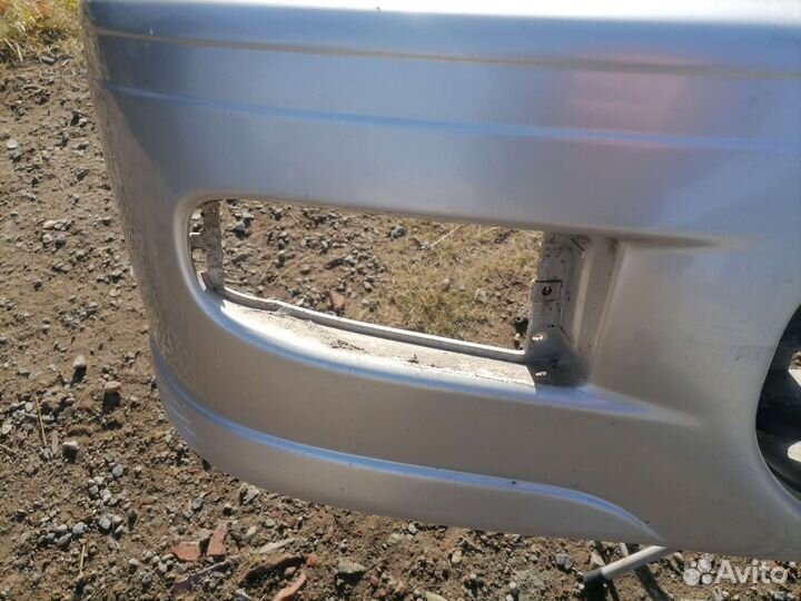 Передний бампер Nissan Serena c23 рест