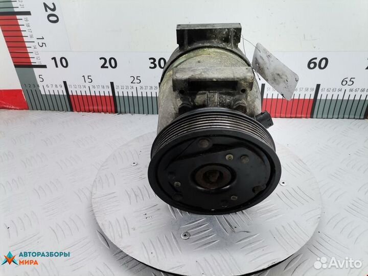 Компрессор кондиционера Renault Scenic рест. 2001