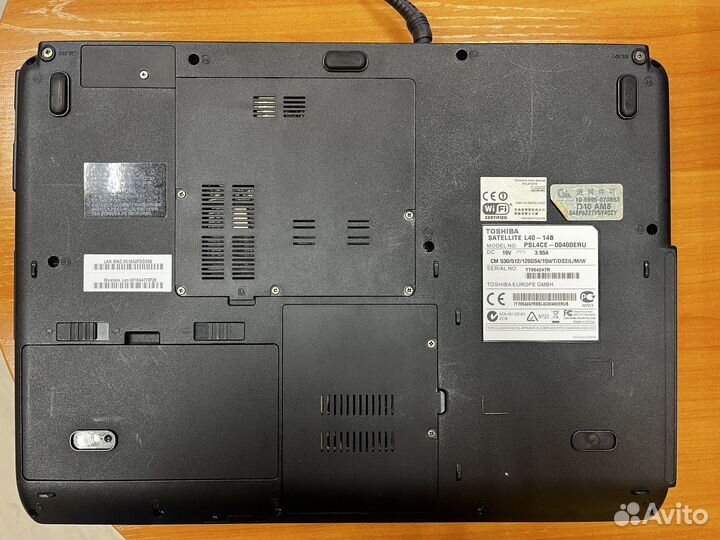 Ноутбук Toshiba Satellit L40 14B рабочий