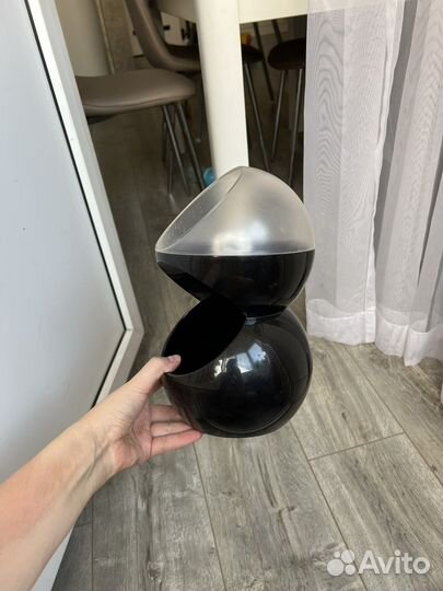 Контейнер для капсул