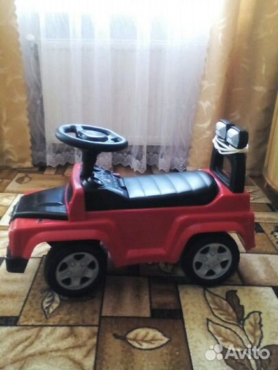Детская машинка каталка
