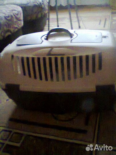 Переноска для животных пластиковая