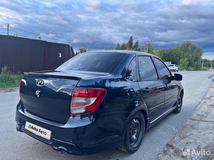 LADA Granta 1.6 МТ, 2012, 169 000 км