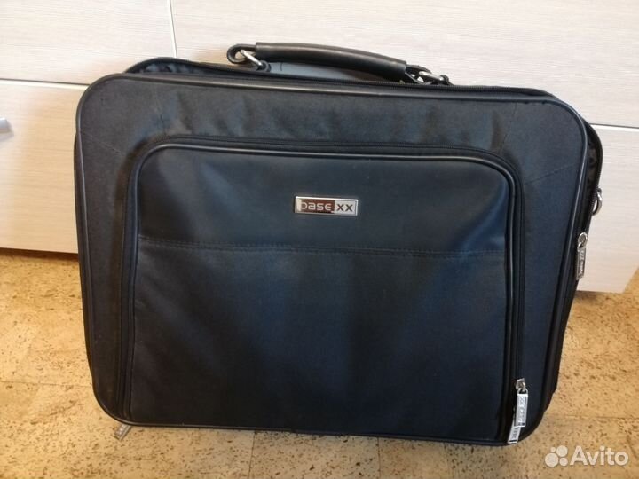 Ноутбук Samsung NP300E5C