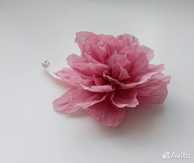 Чокер с цветком розовый