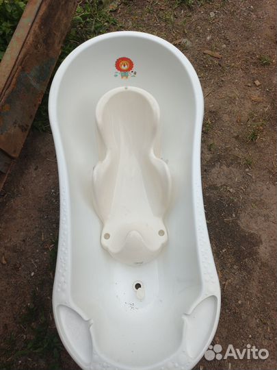 Ванночка для купания с горкой