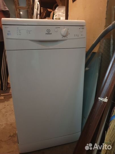 Продаю посудомойку на запчасти