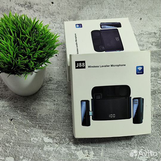 Микрофон петличный беспроводной