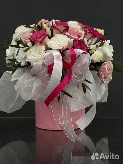 Хризантема, Роза, ирис, альстромерия, гипсофила