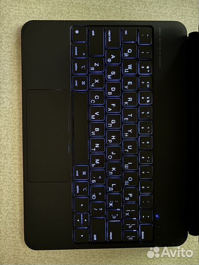 Чехол-клавиатура для iPad