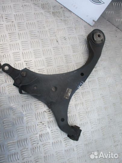 Рычаг передний левый Kia Ceed 1 рест