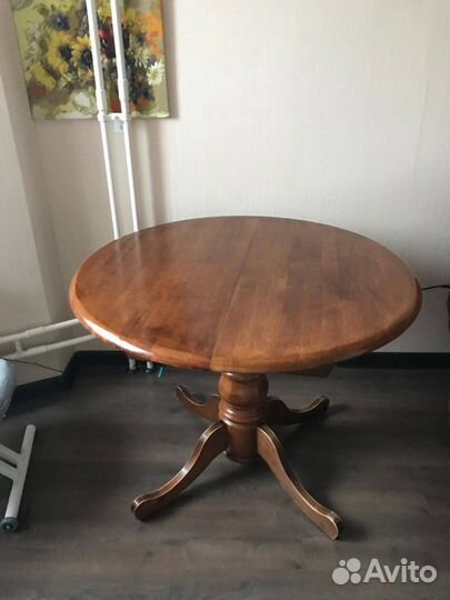 Кухонный стол