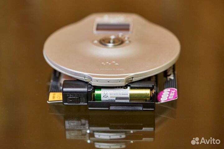 Sony CD Walkman D-NE900