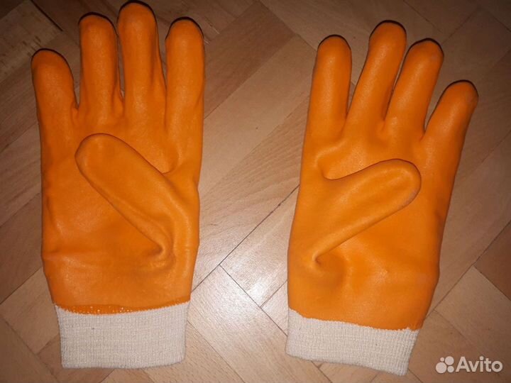 Перчатки 