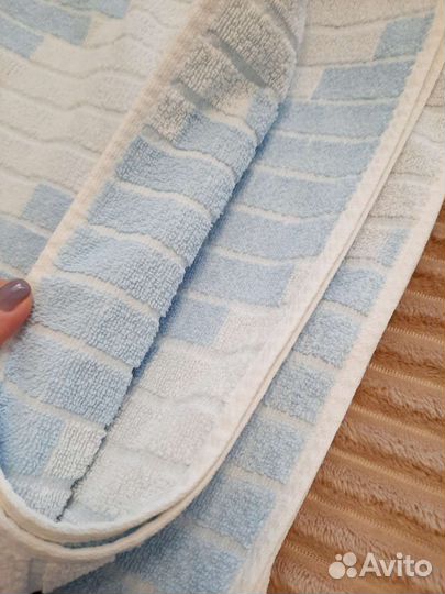 Полотенце банное большое махровое 70х140