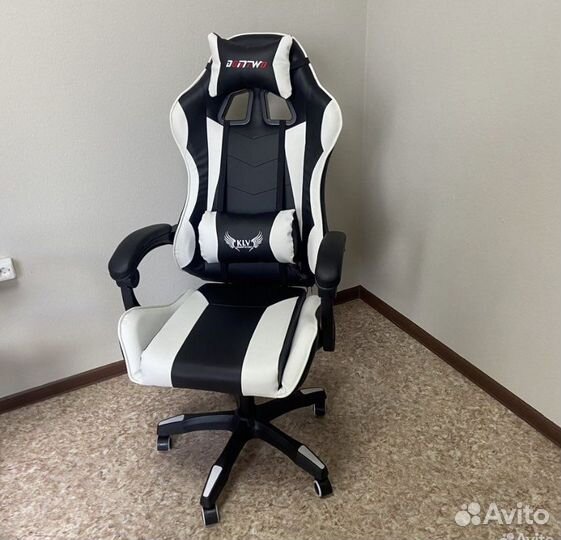 Кресло игровое компьютерное