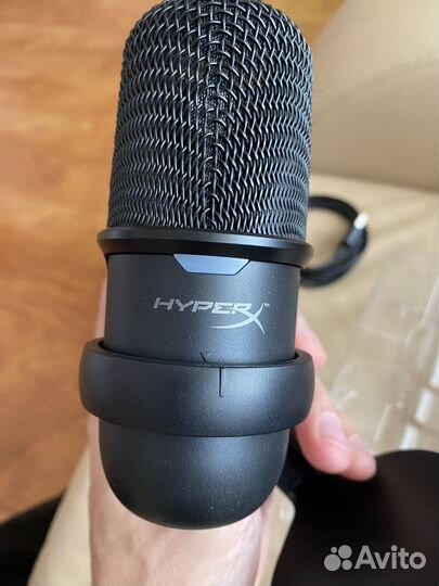 Студийный микрофон