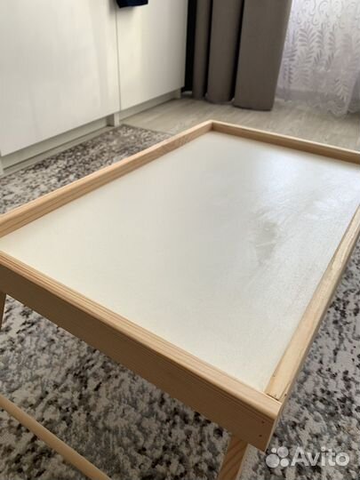 Сервировочный столик