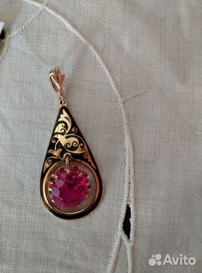 Золотой кулон 583 пробы СССР Баку эмаль