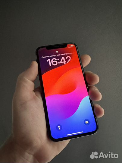 iPhone 11 Pro, 64 ГБ