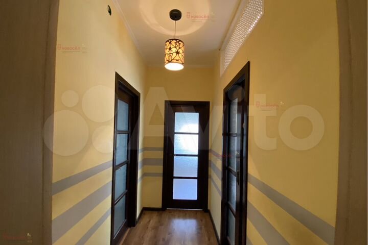 Дом 181 м² на участке 10 сот.