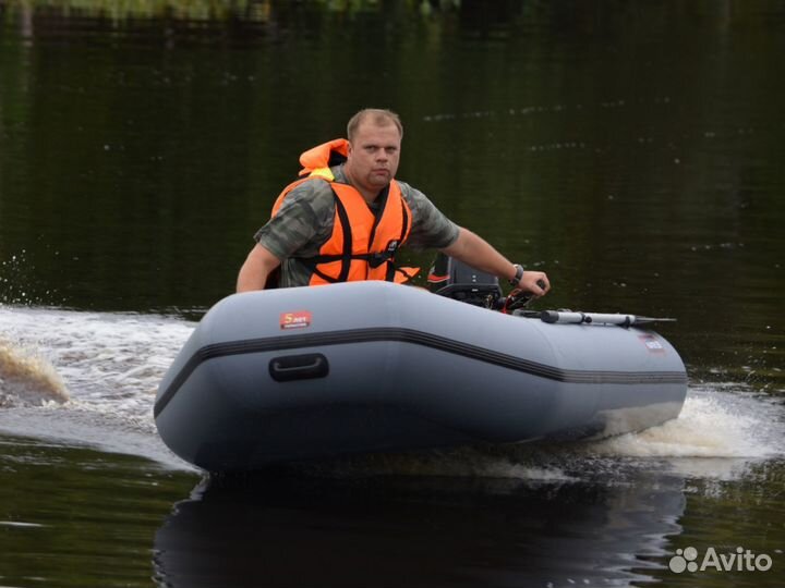 Лодка Хантер 290Л Полная комплектация