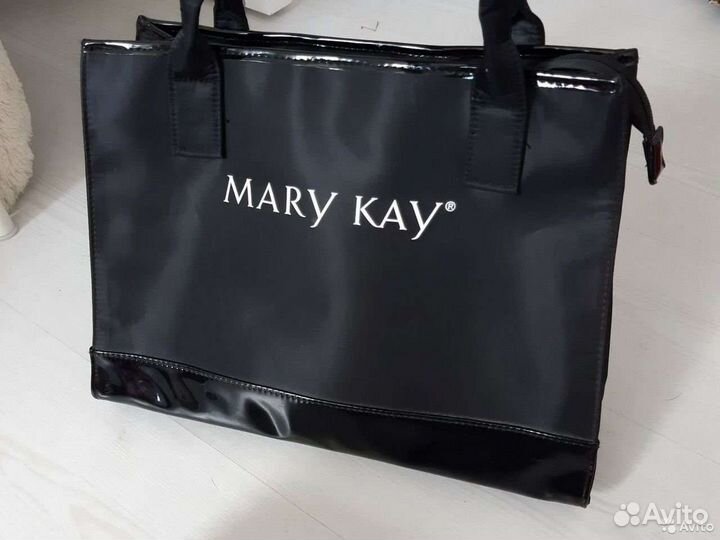 Сумки, аксессуары (и не только) от Mary Kay