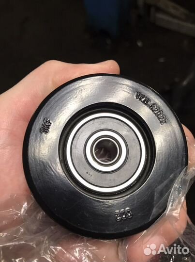 Ролик натяжителя ремня Рено,Ниссан