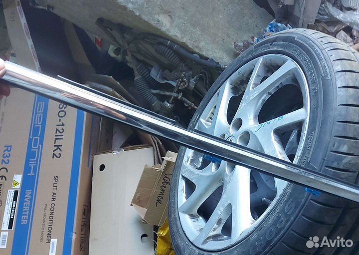 Молдинг двери Мазда 6 gh