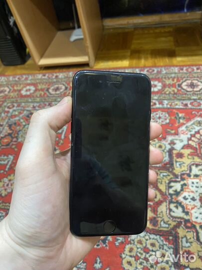 iPhone 7, 32 ГБ