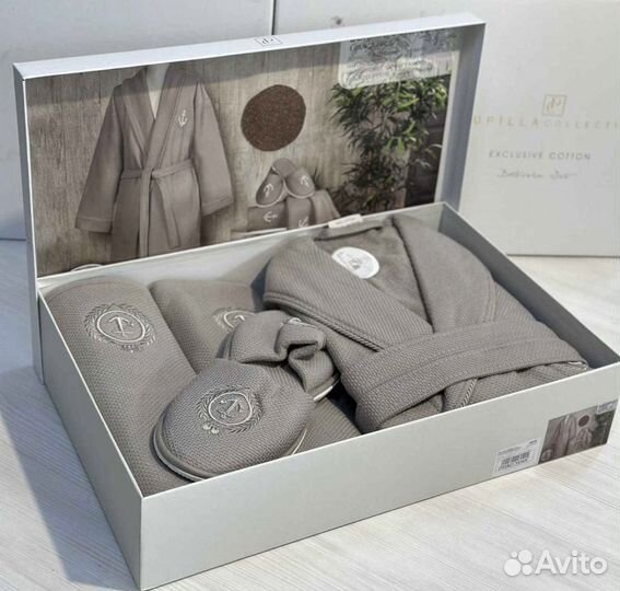 Набор халат полотенца и тапочки Турция Pupilla