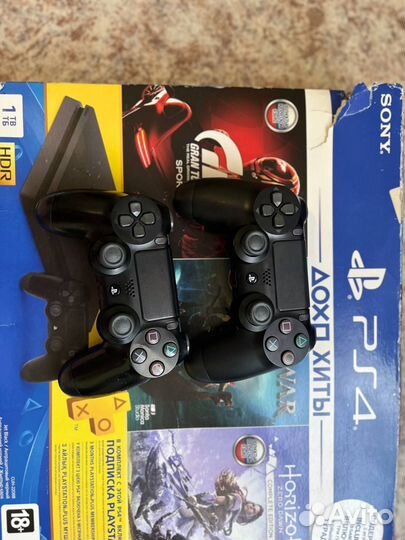 Sony playstation 4 PS4 pro 1tb
