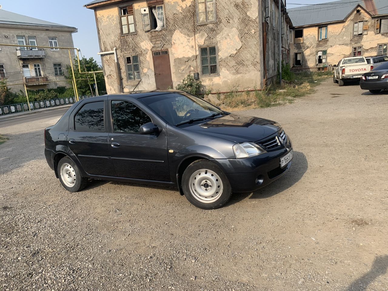 Renault Logan: фото владельца