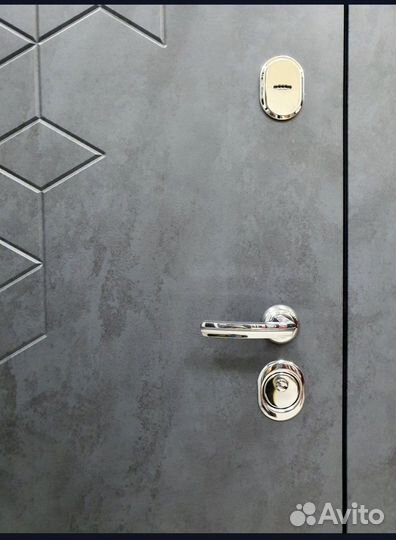 Дверь входная