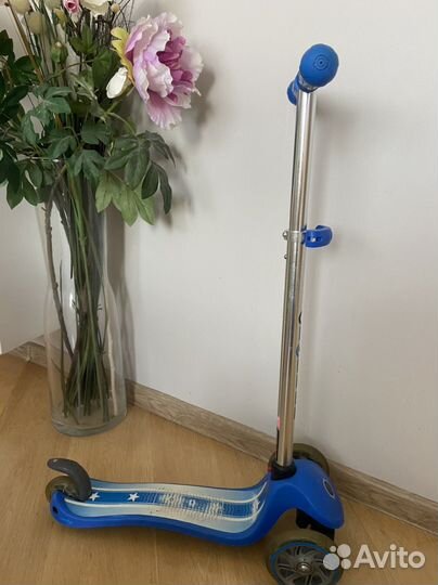 Самокат трехколесный globber