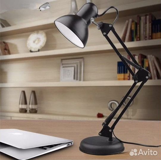 Светильник настольный(Новый)