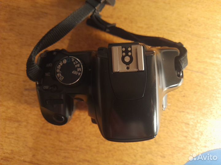 Зеркальный фотоаппарат Canon EOS 450D body