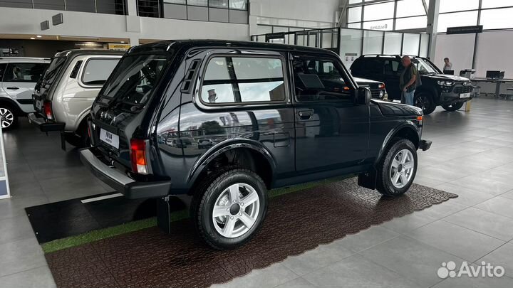 ВАЗ Niva Legend 1.7 МТ, 2023