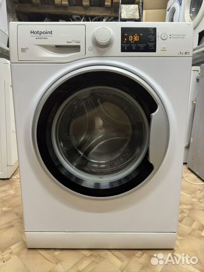 Hot Point Ariston С Паром 7кг 40см в отл.состоян