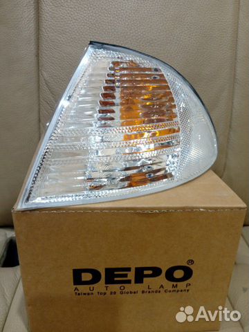 Поворотник Е46 белый