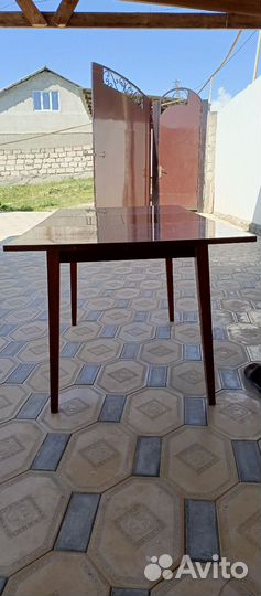 Кухонный стол бу